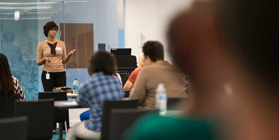 Michelle McMurray, MSW, the Foundation's senior program officer for Health and Human Services, led a Small and Mighty information session for grant-seekers in September 2016. At the session, potential applicants learned about deadlines, guidelines and the application process.