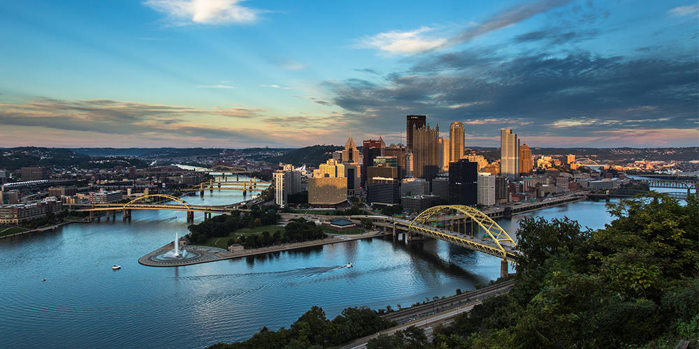 The iconic City of Pittsburgh skyline.